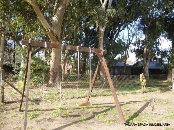 CASA EN SANTA TERESITA SOBRE EL MONTE