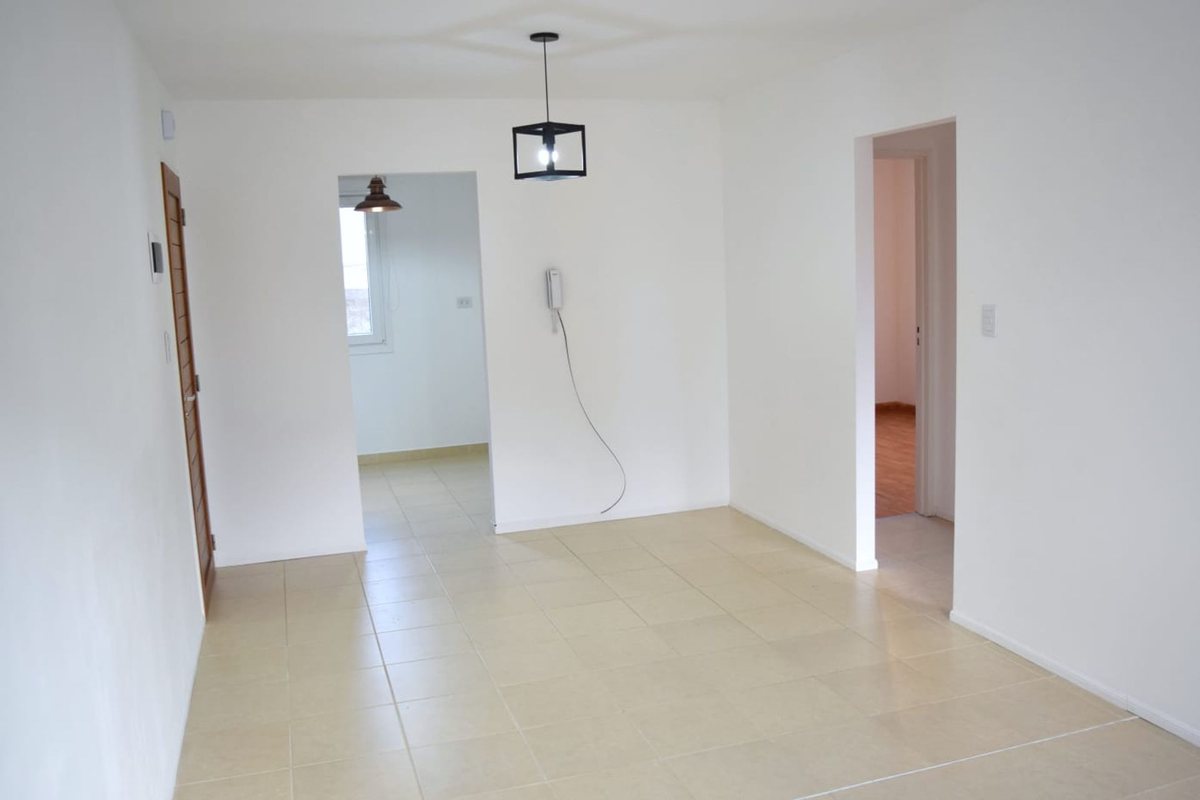 EXCELENTE DEPARTAMENTO 3 AMBIENTES EN VENTA