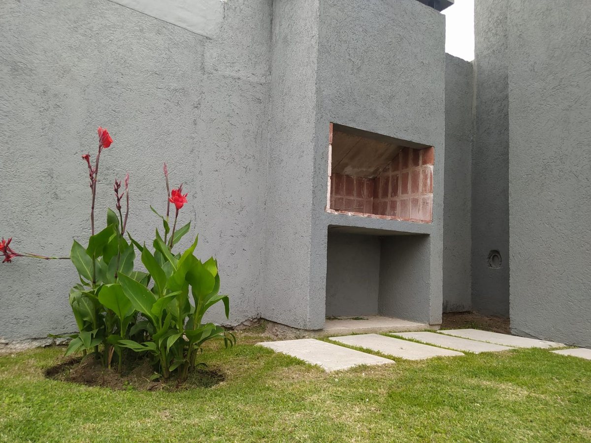 VENTA CASA BARRIO VECINAL ROQUE SAENS PEÑA