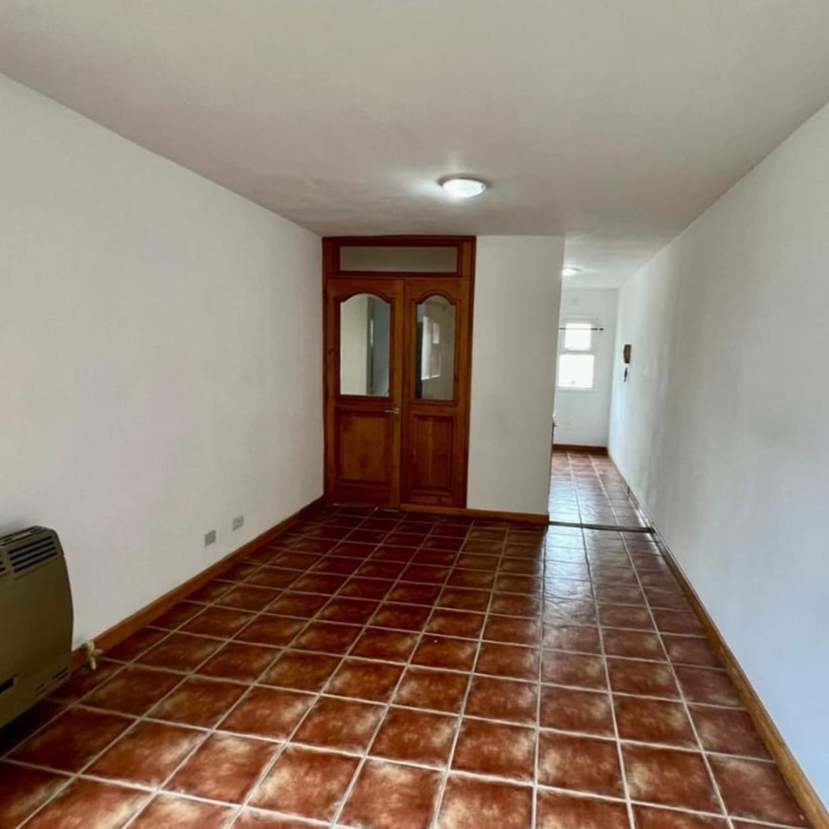 DEPARTAMENTO EN VENTA BARRIO 640 VIV TIRA 4