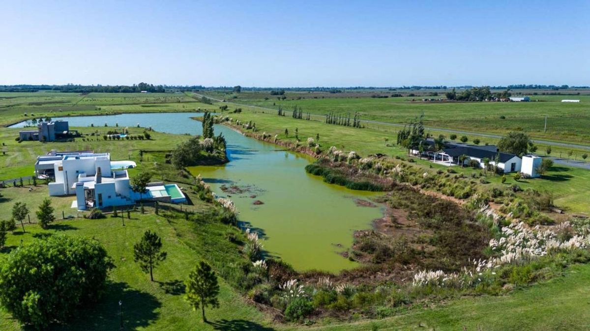 TERRENO EN VENTA EN PERGAMINO EN BARRIO CERRADO