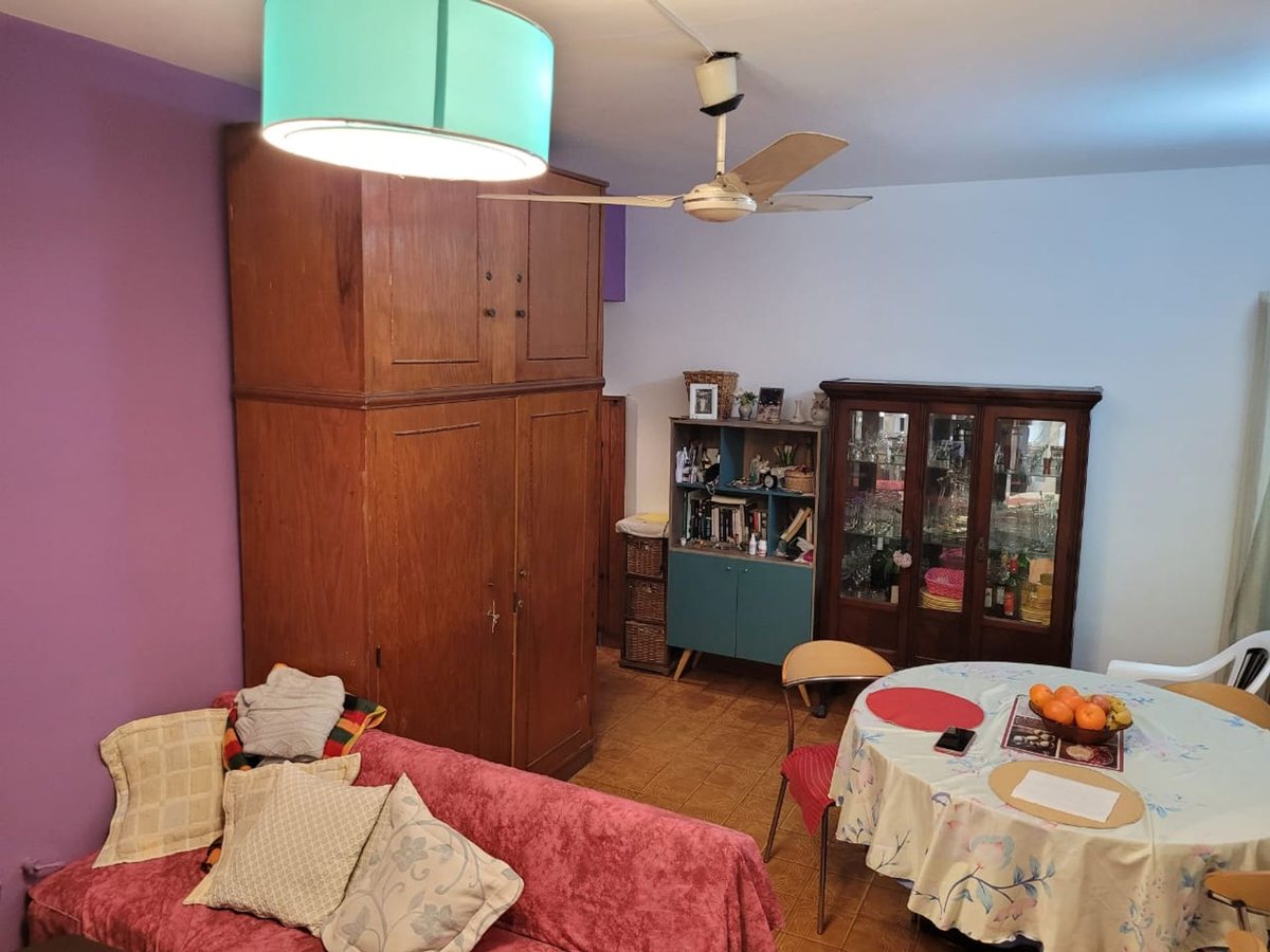 Venta de dos casas un un mismo lote en Glew .