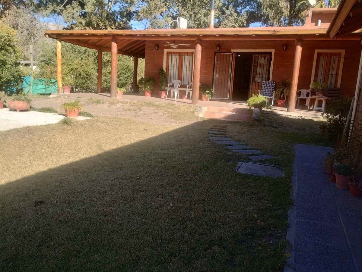 VENTA DE CASA QUINTA EN ZONDA