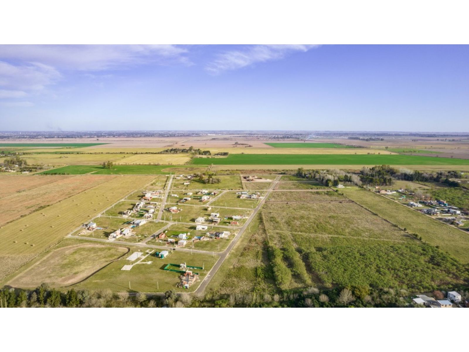 OPORTUNIDAD! Terreno de 360m2 en Fincas de Ybarlucea, a 10 minutos de Rosario. Escritura inmediata.