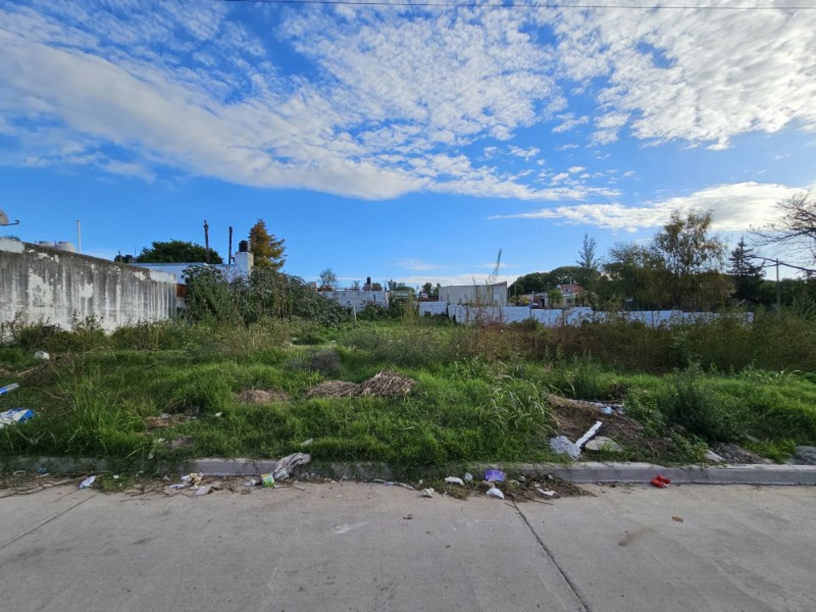 Terreno de 9x36 - Ezpeleta entre Passo y Arenales