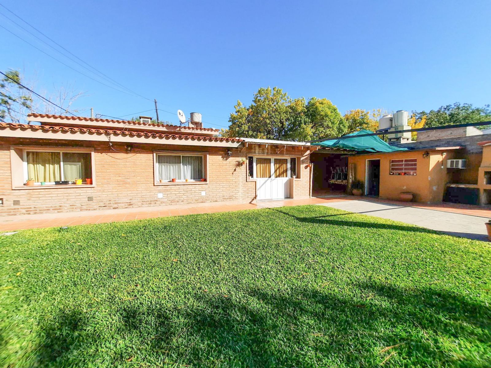 Casa de 3 habitaciones en zona norte de Funes