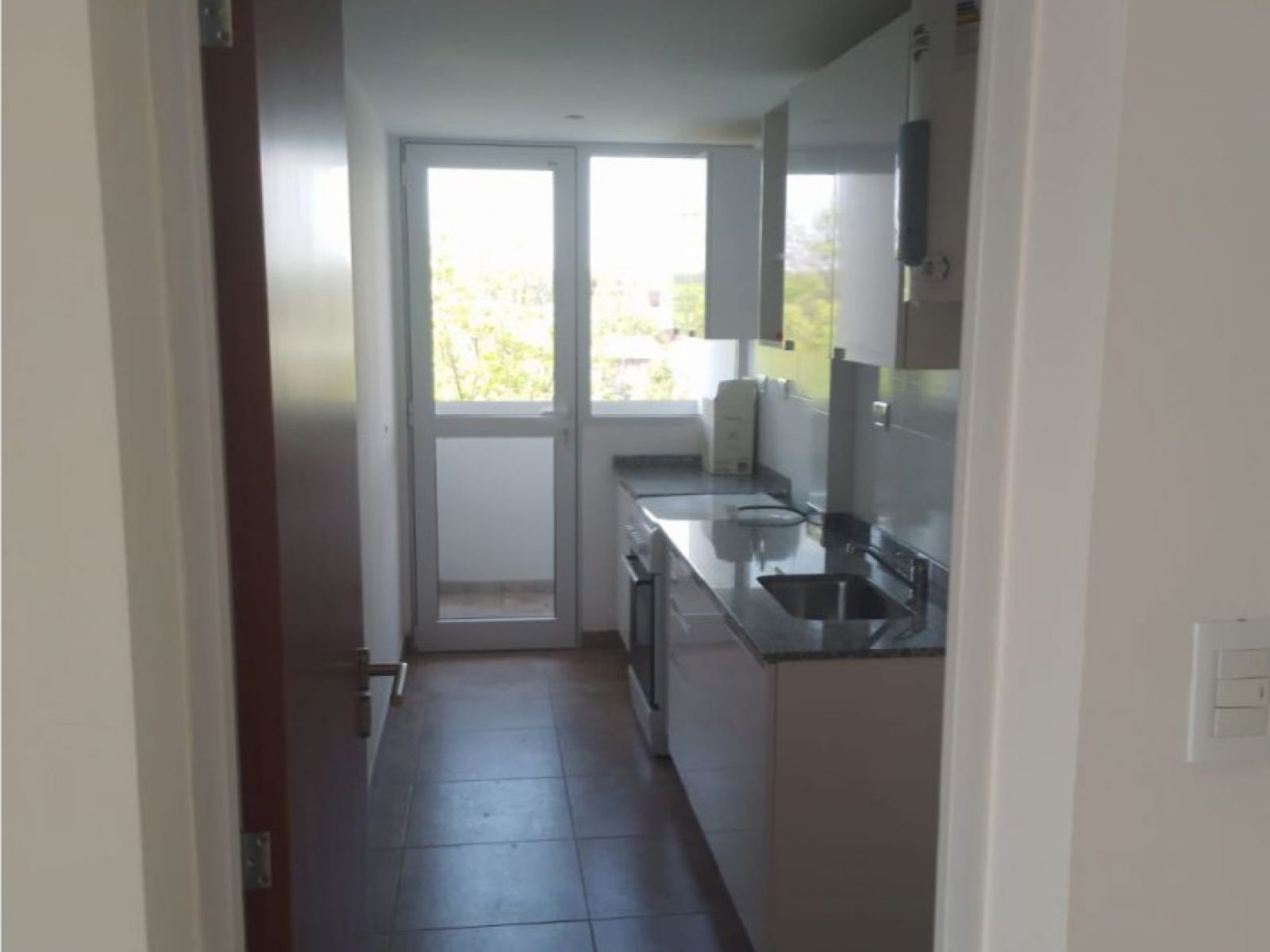 VENDE DEPARTAMENTO EN CASILDA