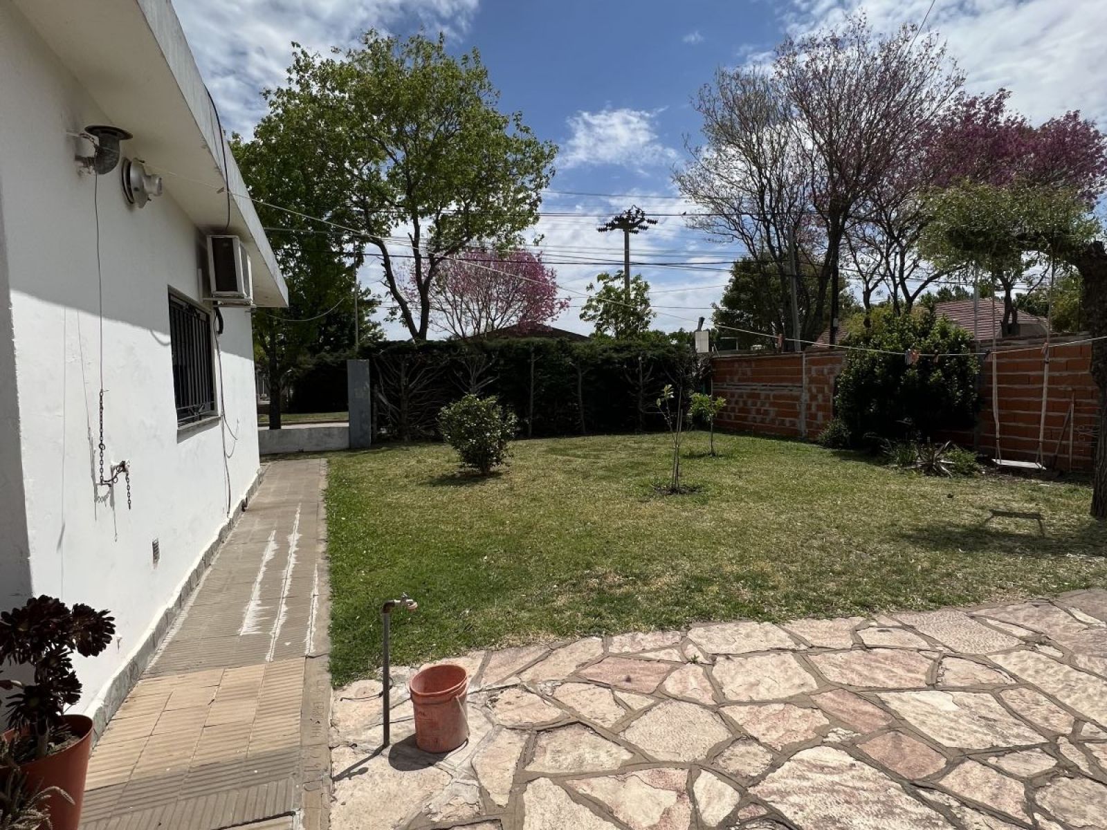 VENTA CASA SAN JERONIMO SUR ! EXCELENTE UBICACION