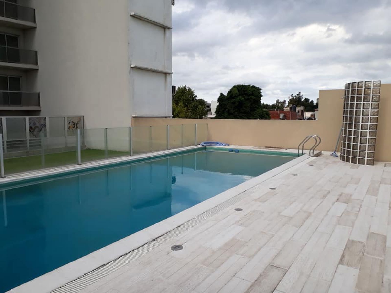 DEPARTAMENTO DE 2 DORMITORIOS  CON PISCINA