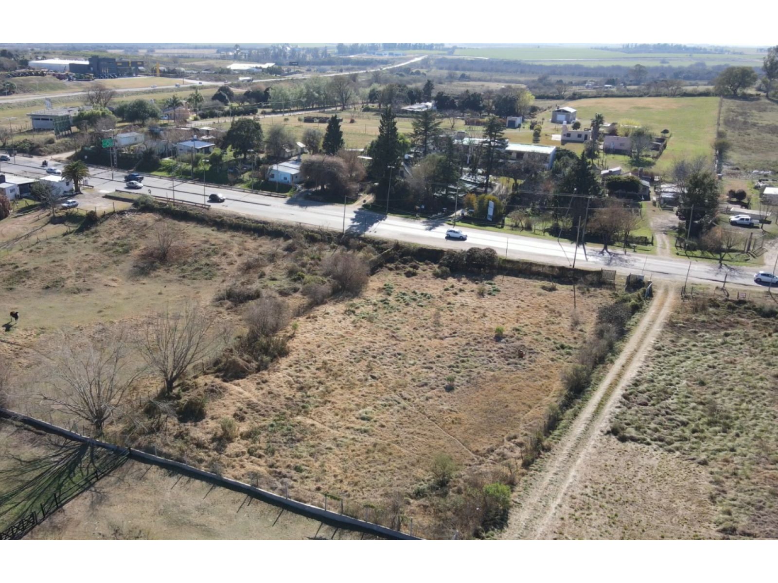 Terrenos Con Excelente Ubicación, Zona Cabecera Puente, Dos Terrenos De 20x67