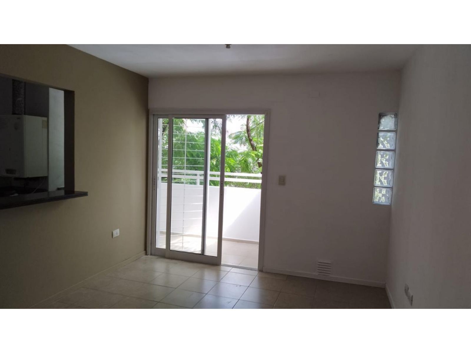 DTO. 1 DORMITORIO CON BALCON