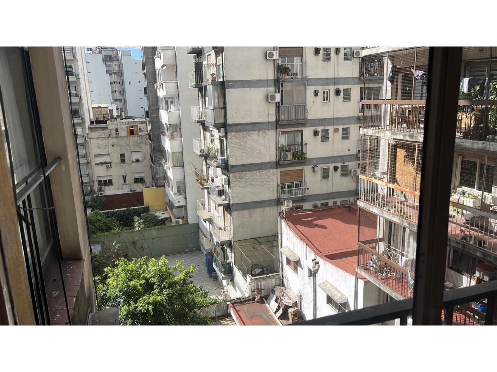 Barrio Norte, Aguero 1900, 1 amb, 30m2, $ 230,000.