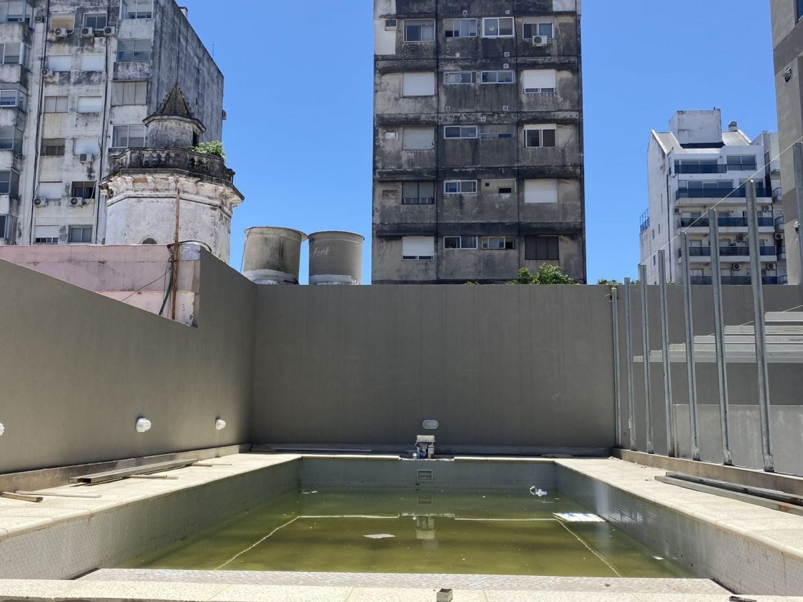 VENTA. Monoambiente Zona rio de categoría