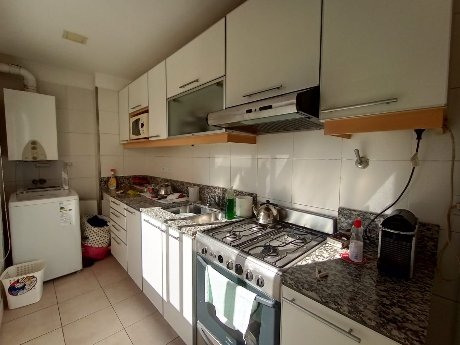 Semipiso departamento 4 ambientes con cochera en venta, Flores excelente ubicación APTO CREDITO