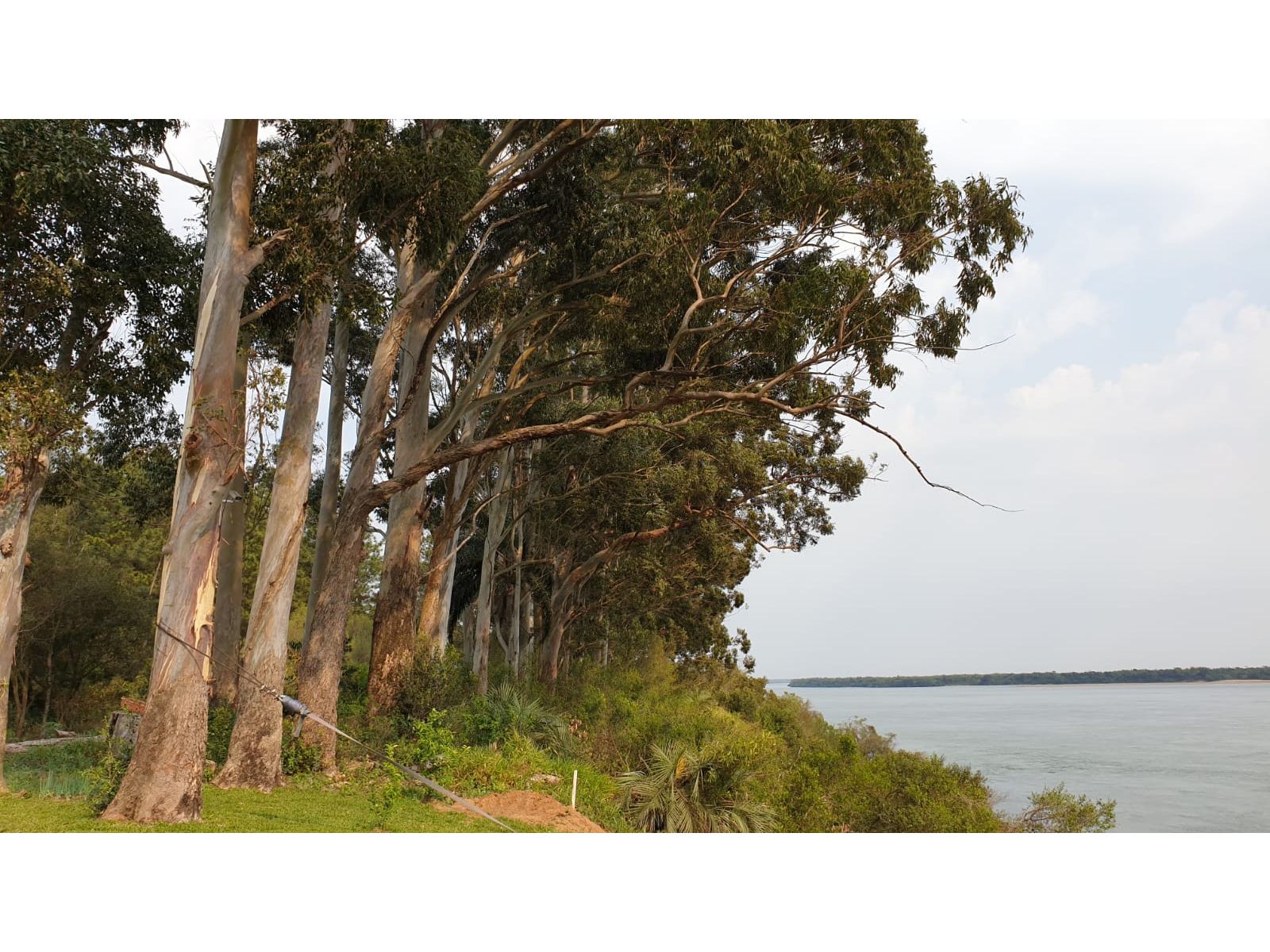 ¡OPORTUNIDAD! SE VENDE LOTE FRENTE AL RÍO, EN ITUZAINGÓ, CORRIENTES