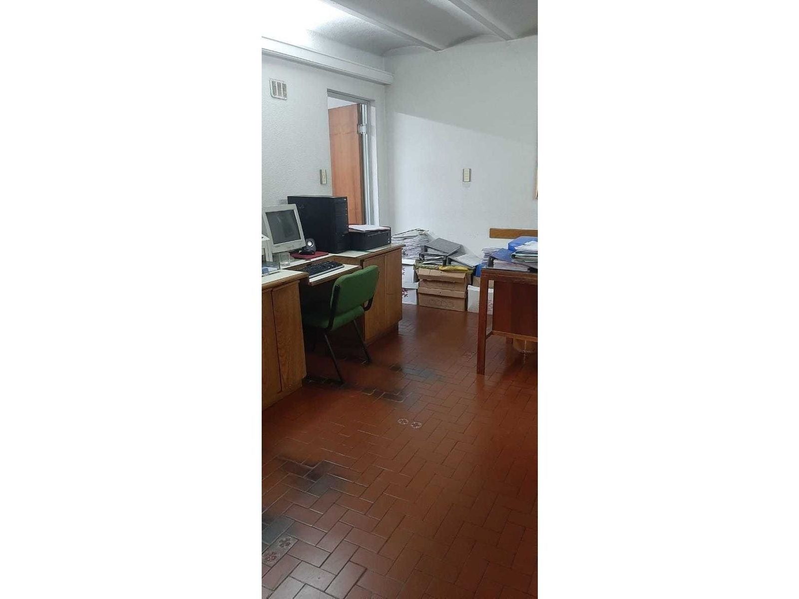 Venta, Casa Ideal Para Oficinas, Consultorios, Similar