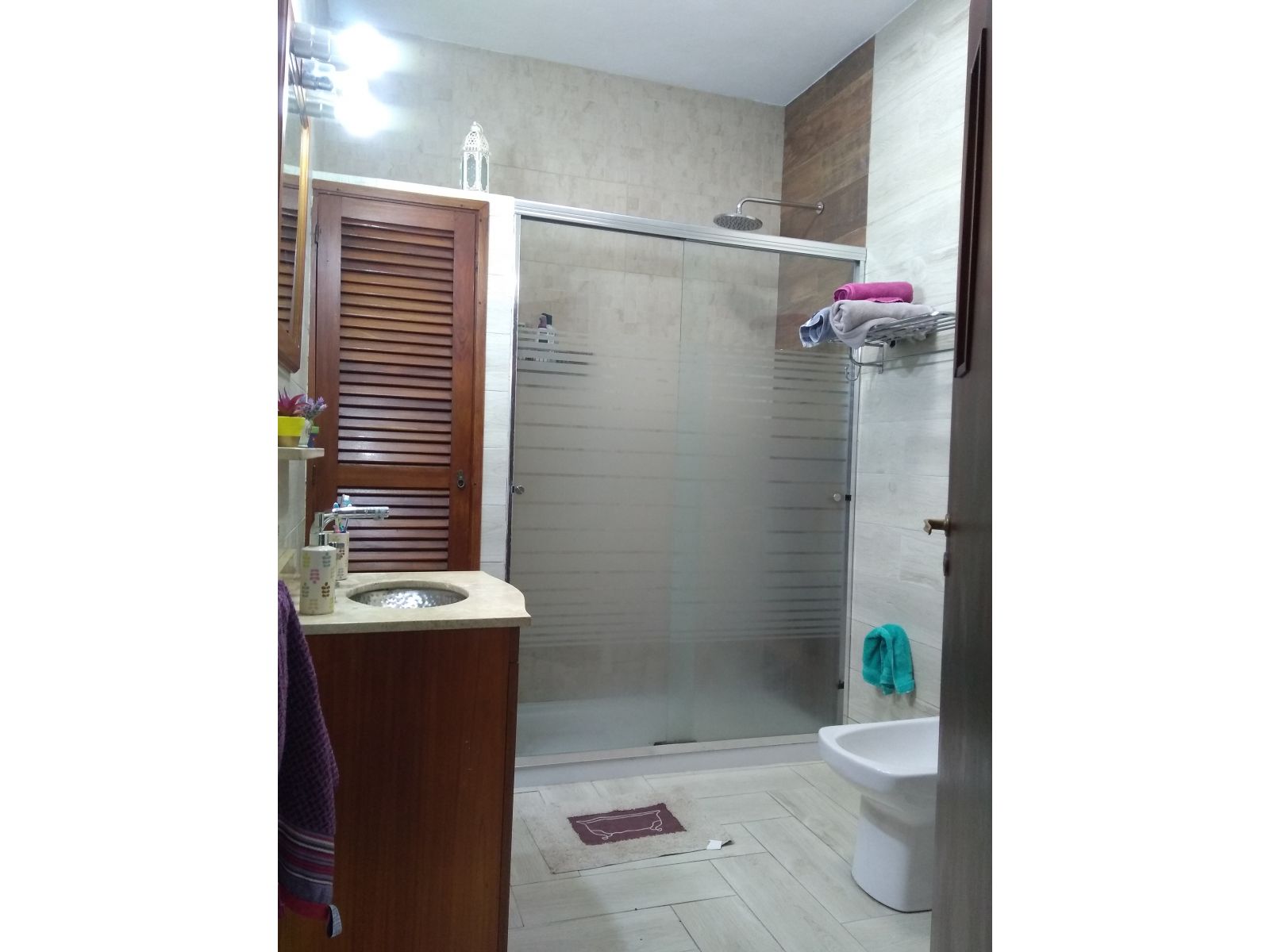 Pje Juncal 4618 - Casa 2 dormitorios - Patio - Cochera Doble - Venta