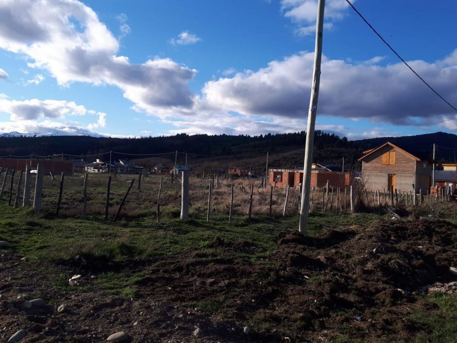 Terreno c/todos los servicios en Cholila -Chubut-