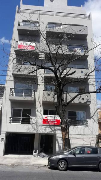 VENTA DEPARTAMENTO DE 2 AMBIENTES EN MONTE CASTRO