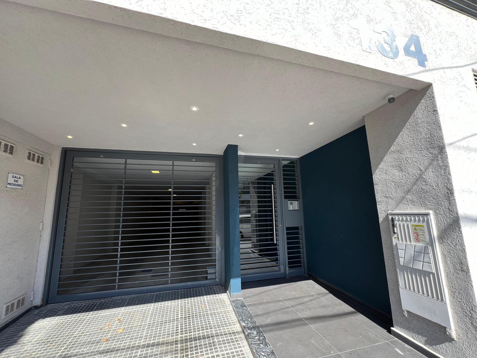 Condarco 134, Wilde ¡Semipiso de 3 ambientes en Venta!