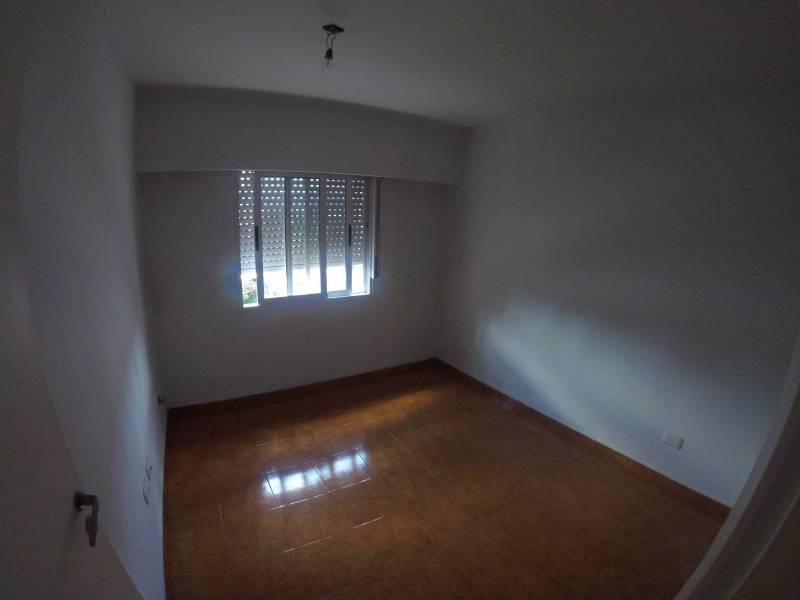 Venta! Departamento de 2 ambientes! En Vicente Lopez! Carapachay!!