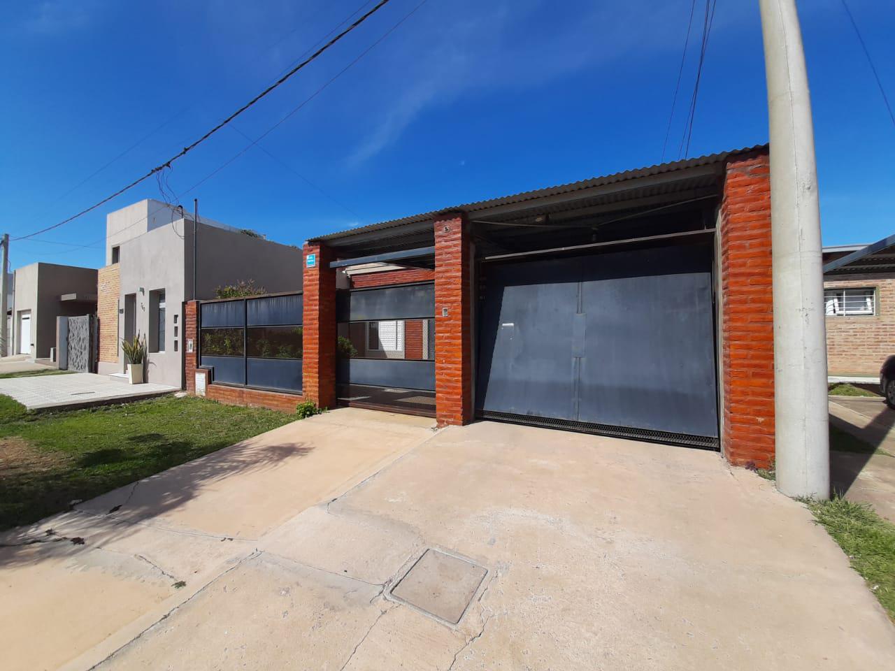 Casa en  Barrio La Cañada, Rafaela.