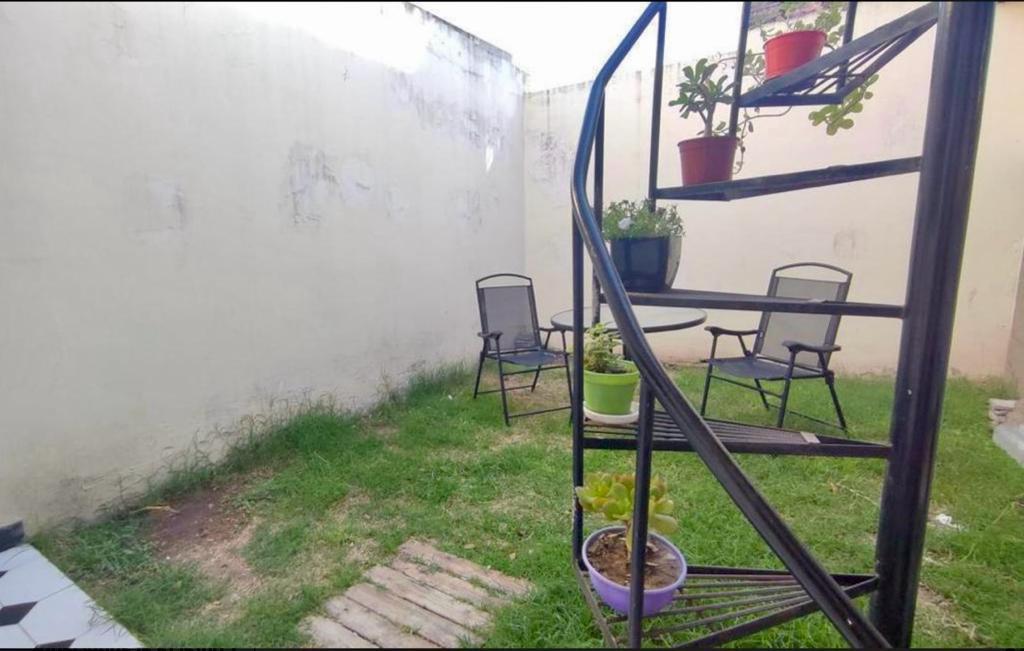 EN VENTA CASA BARRIO SALADILLO