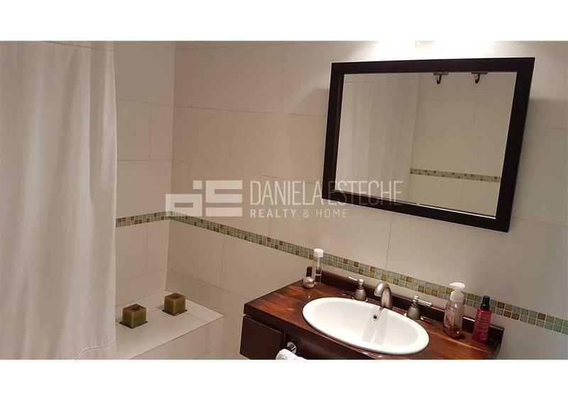 Daniela Esteche Realty & Home. Venta de impecable departamento en Terrazas del Lago.