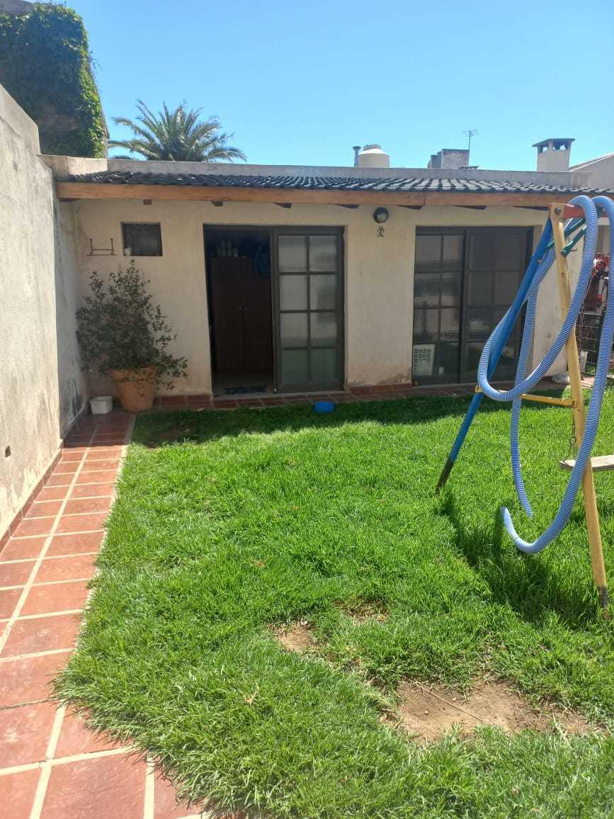 OPORTUNIDAD Retasada Casa en  Venta barrio Parque Latino 