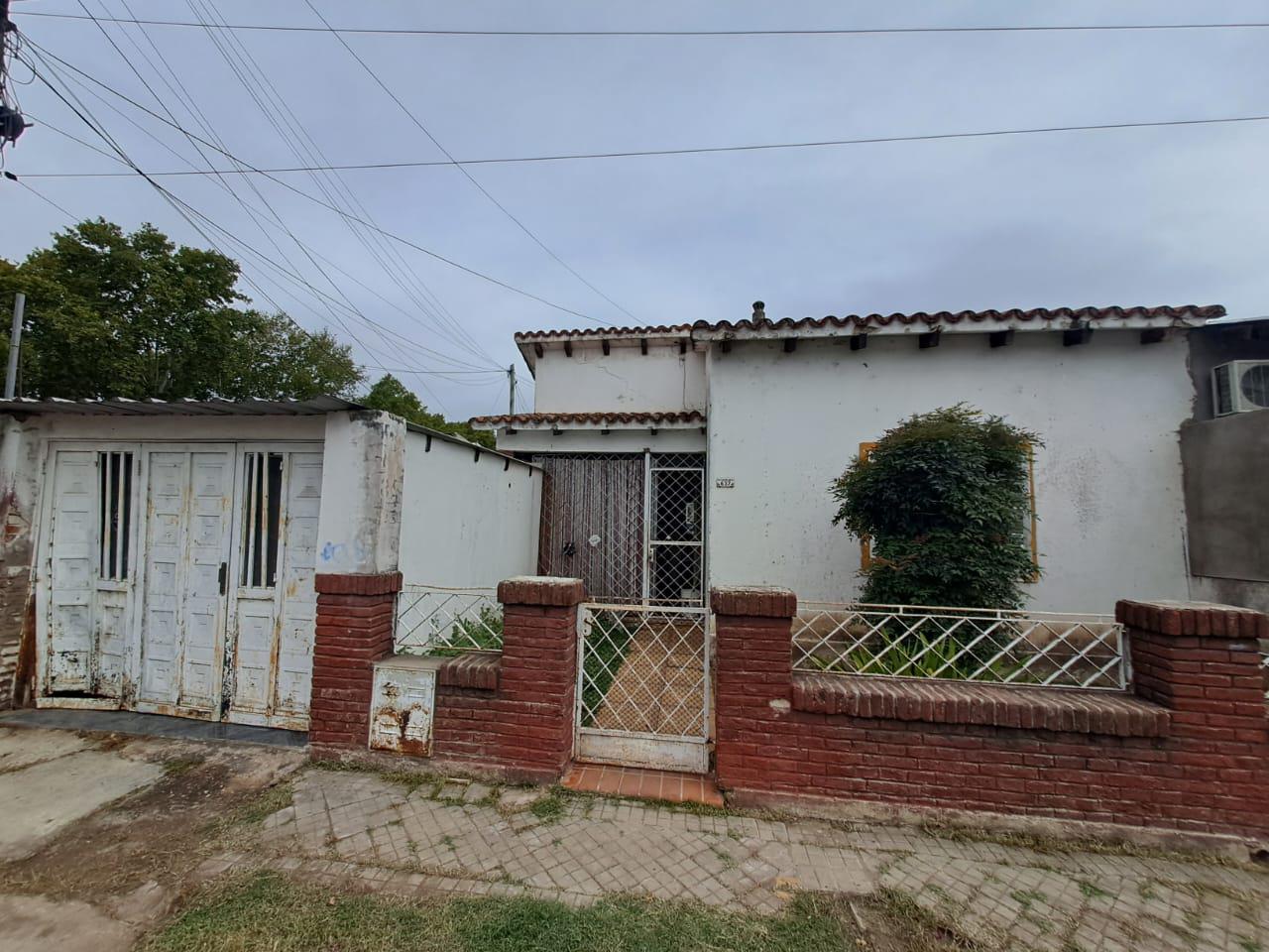 CASA 3 dormi en Venta, zona España y hospitales. Rosario, Sta Fe.