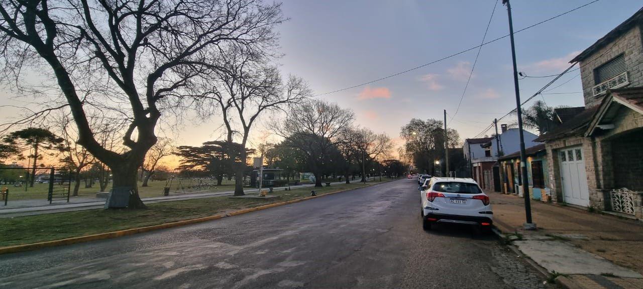 Terreno en  venta frente  a Parque Castelli La Plata