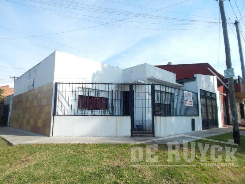 Casa PH en Venta en Quilmes Oeste