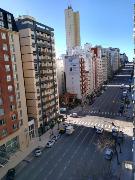 Departamento en venta de 2 ambientes a la calle con dependencia en Av. Colón y Las Heras