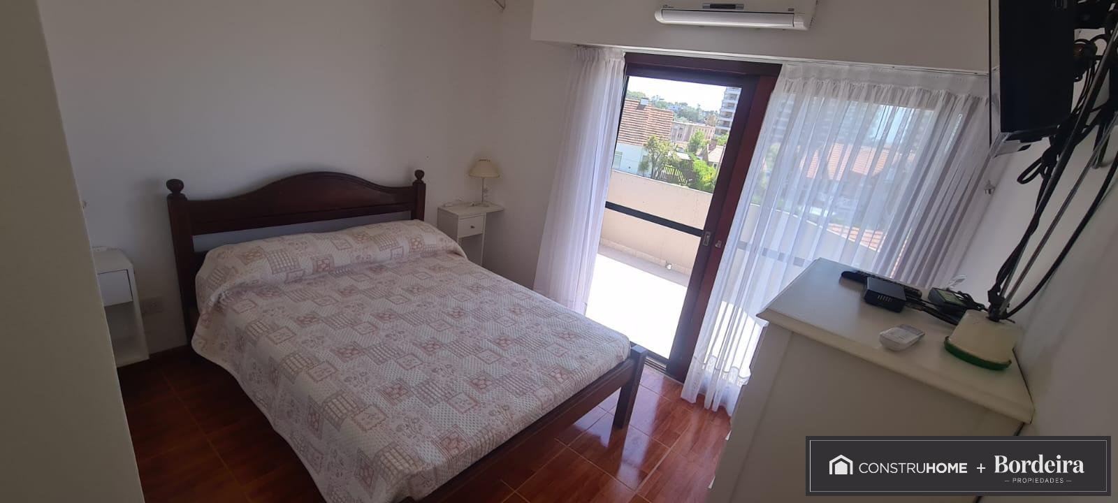 Venta departamento en Pinamar