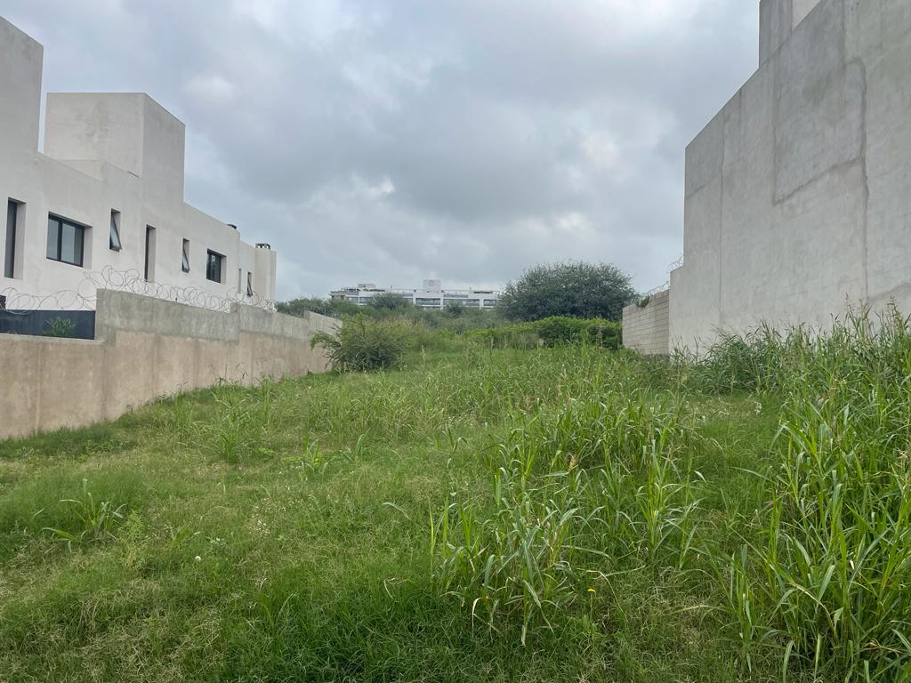 Terreno en  Lomas del Chateau, Córdoba