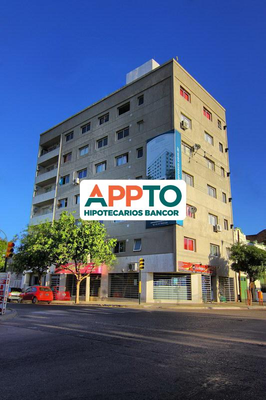 Departamento de 1 dormitorio en venta en Ampliación Pueyrredón. Apto crédito.