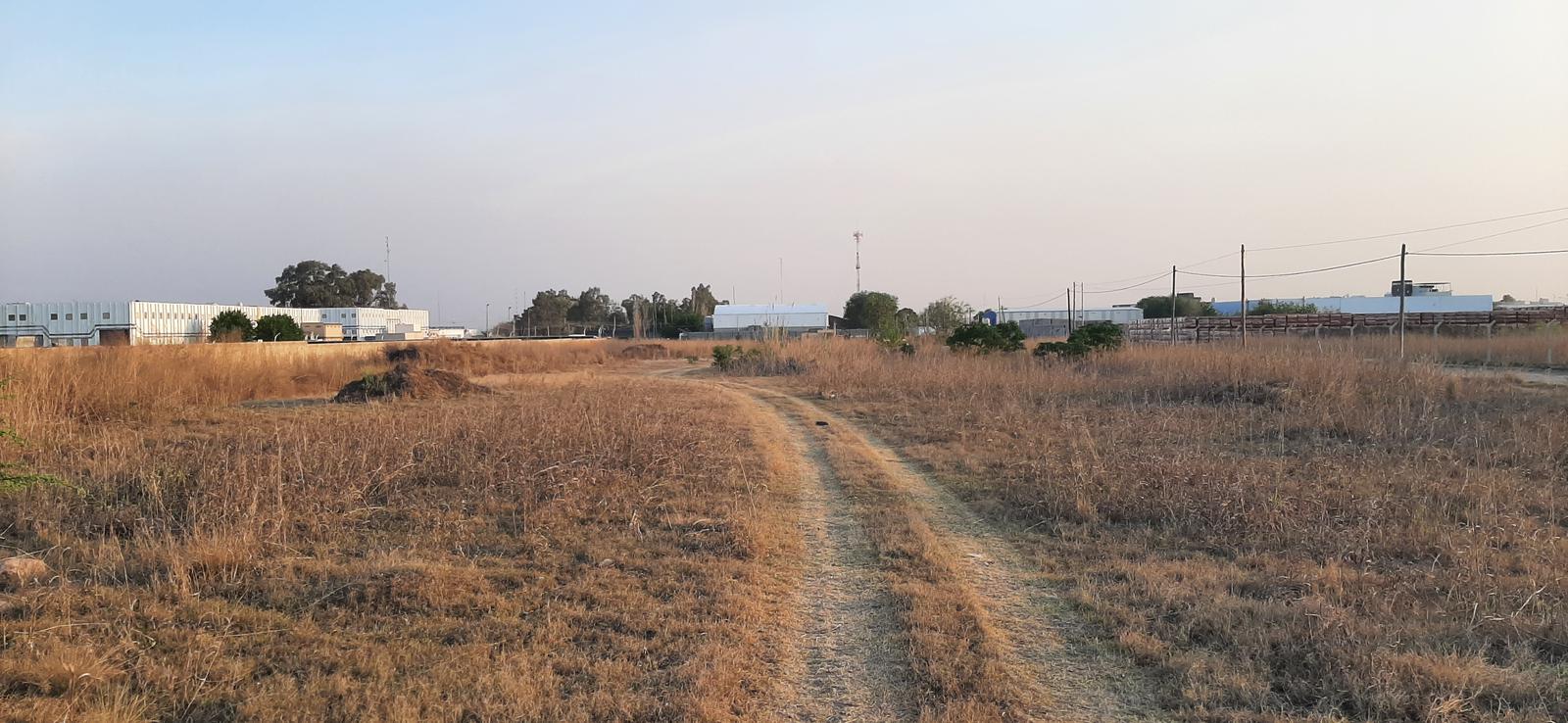 Terrenos a metros de Av. Japon - Zona Industrial, cercanos al Aeropuerto de Cordoba