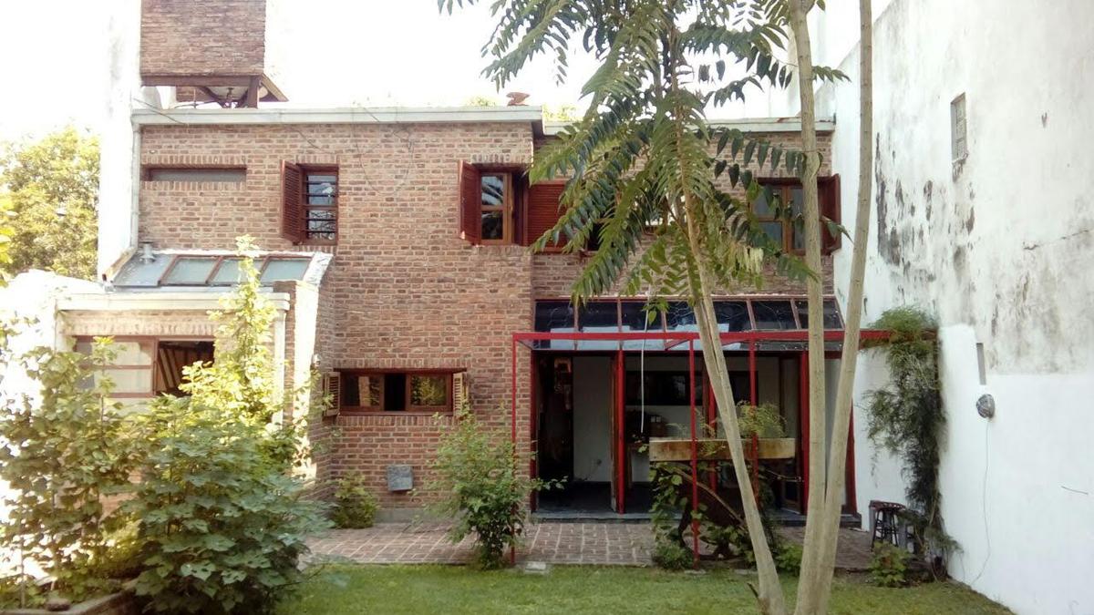 Casa venta La Plata