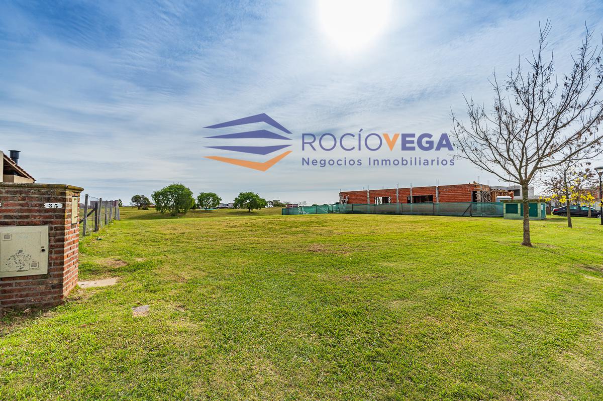 Venta de  lote al Golf, en Canton Golf  Escobar