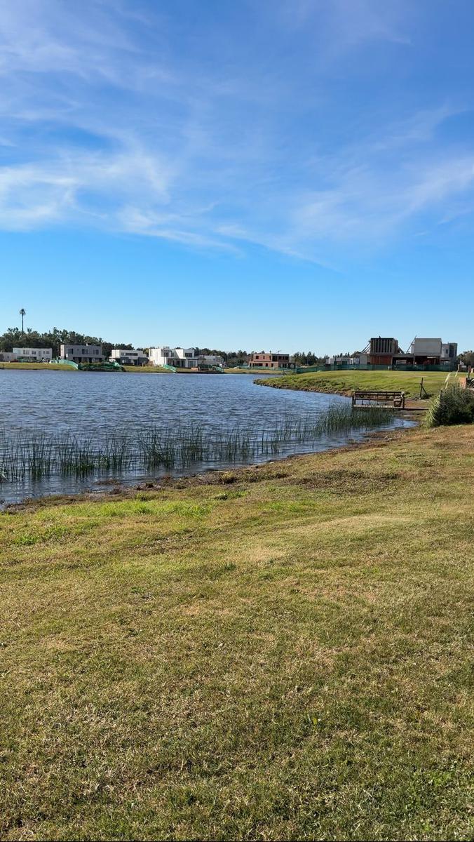 Venta Lote a La Laguna en Santa Ana Villanueva Tigre