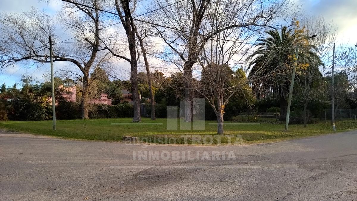 Terreno en venta en  El Carmencito