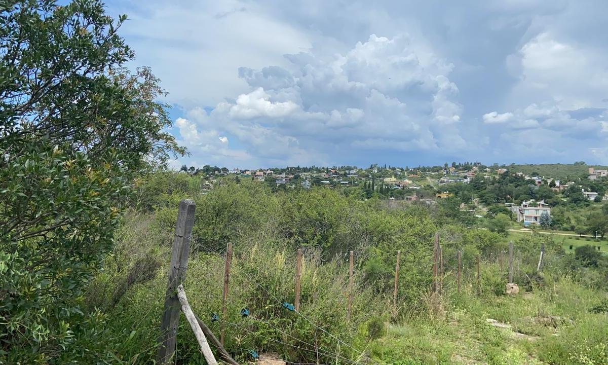 VENTA BIALET MASSE  HERMOSO TERRENO A 70MTS DEL ARROLLO LAS MOJARRAS REF 1433