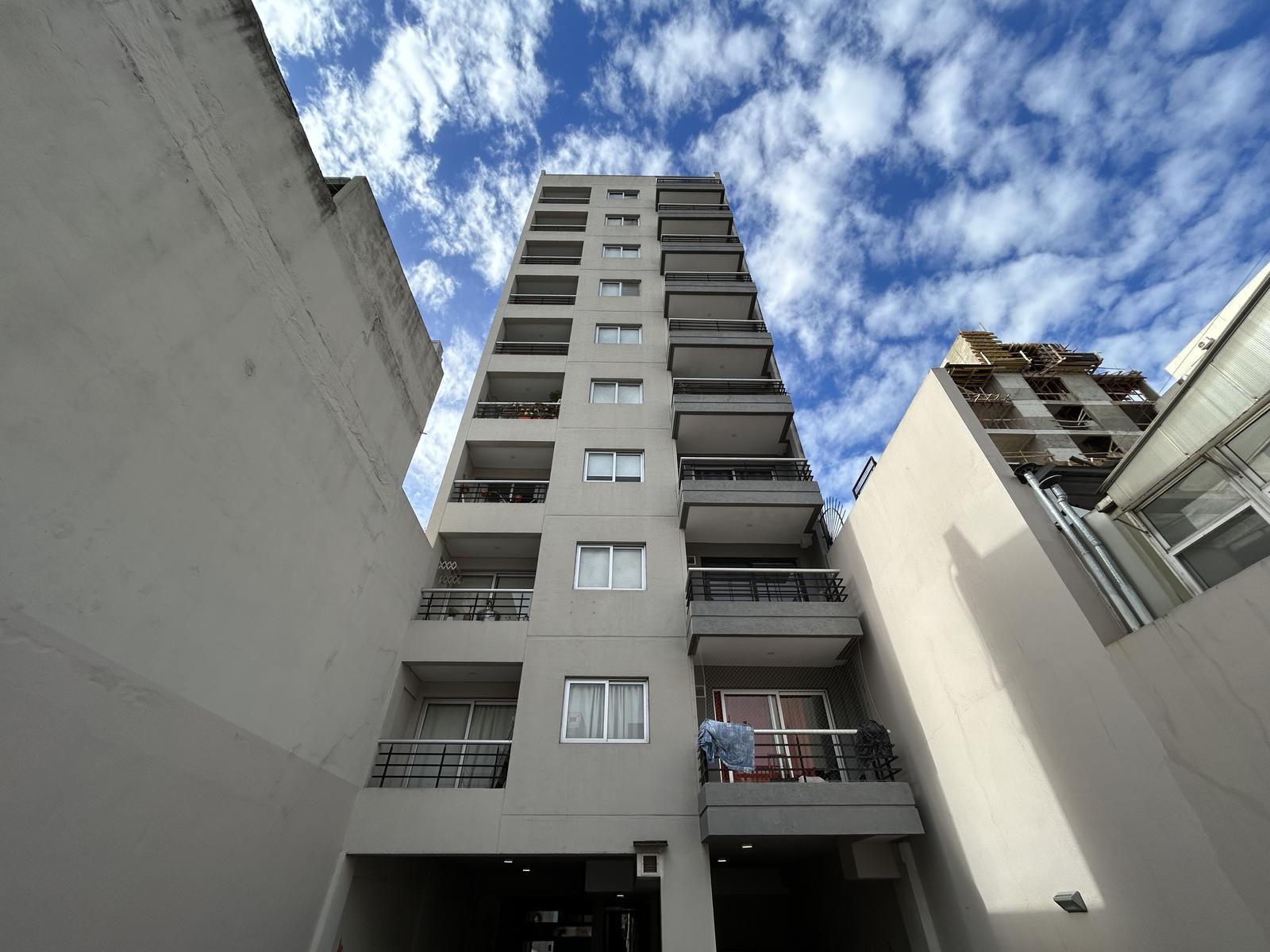 Venta departamento mono ambiente en Villa Luro