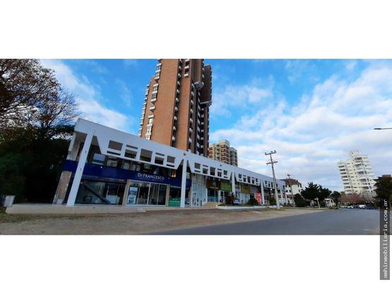 LOCAL EN VENTA EN PINAMAR CENTRO LIBERTADOR Y DE LAS ARTES