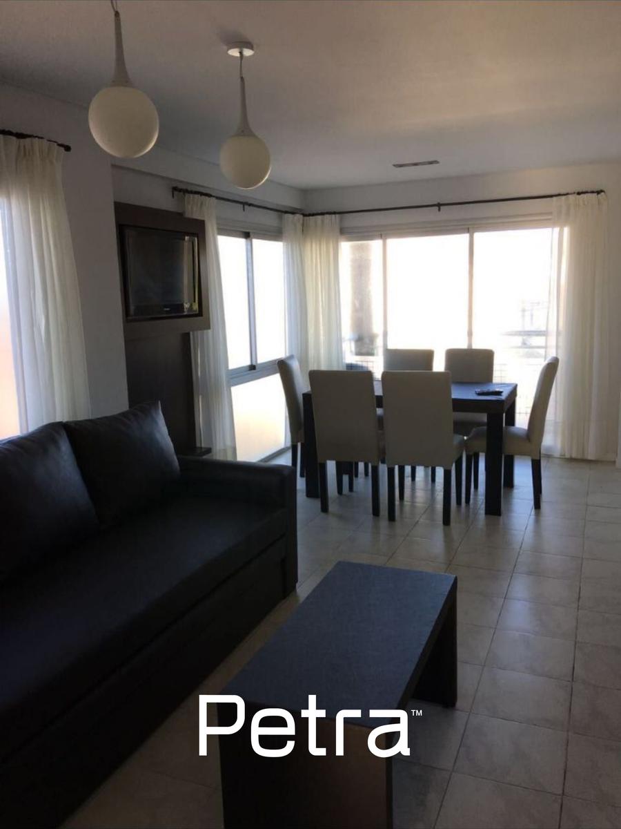 Departamento en Venta en Mar de Ostende a metros de La Rambla