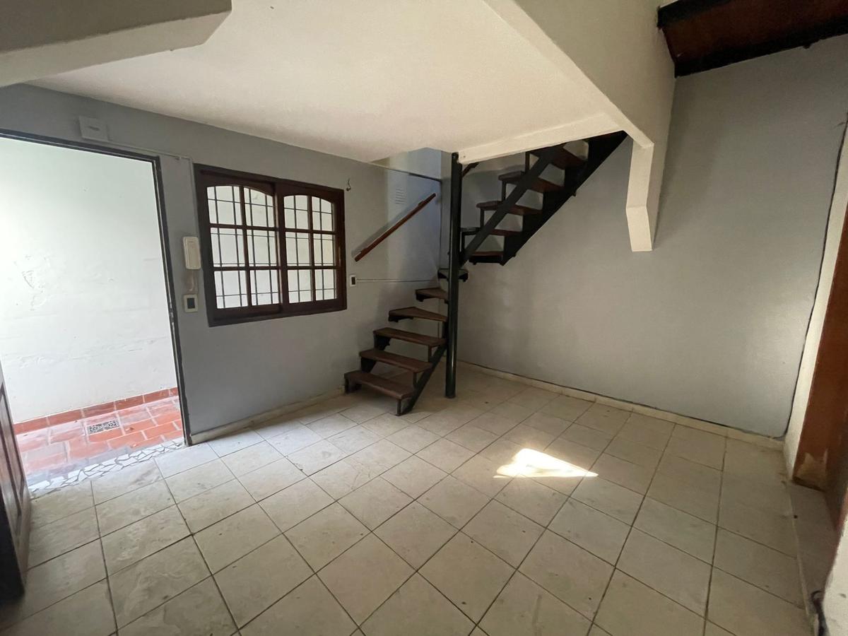 Departamento duplex en Venta sobre Av francia 2500 Rosario