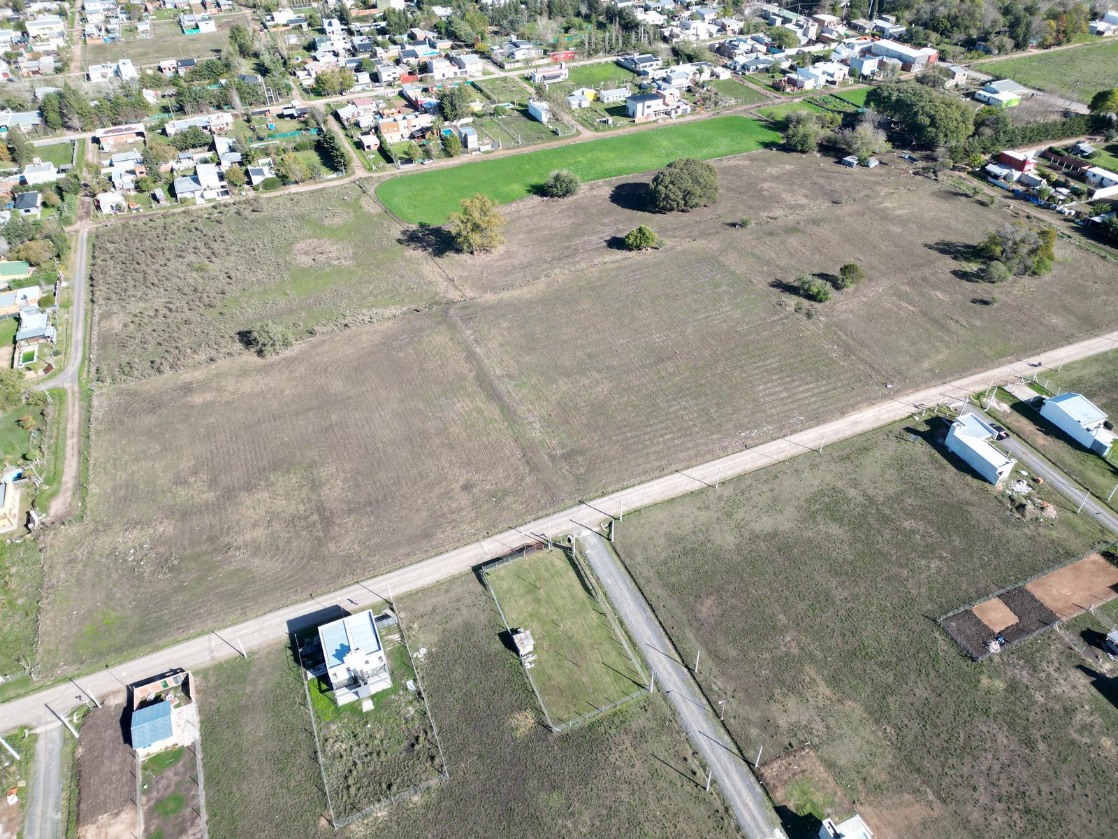 Terrenos de 300 m2  Parque Sicardi  A metros de la asfaltada ANTICIPO Y CUOTAS