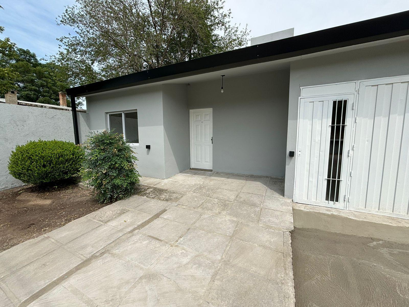 Se vende Casa en San Antonio a 150 mts del Rio