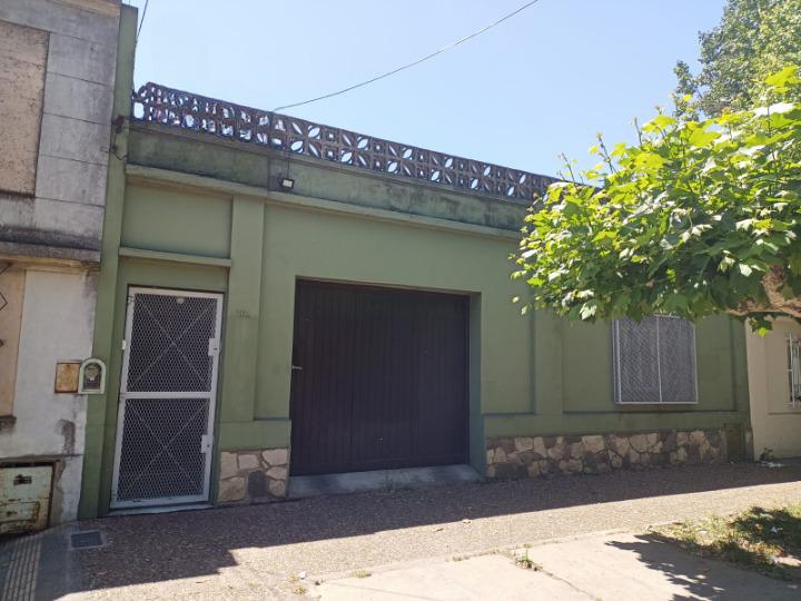 CASA A LA VENTA