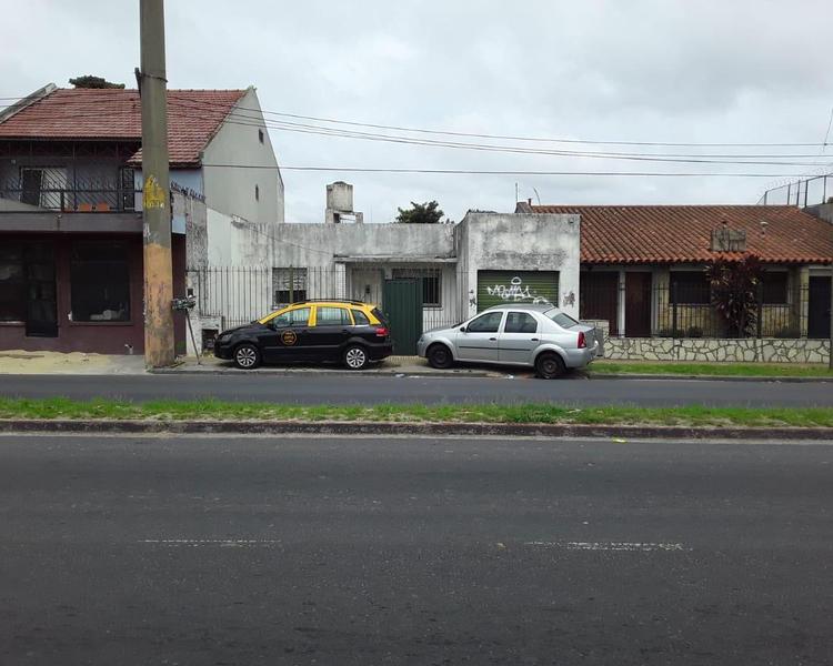 CASA EN VENTA 3 AMBIENTES - QUILMES OESTE